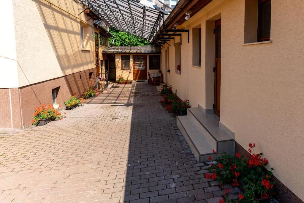 La Bebe 3 Apartment Hunedoara Luaran gambar
